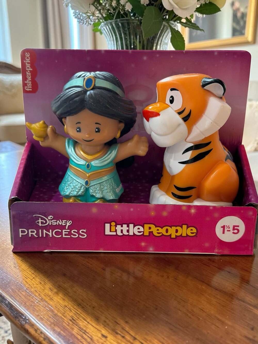 Little People Disney princess Jasmine and Rajah NIB. HTF